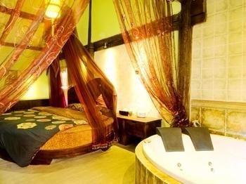 Lijiang Encounter Days Inn מראה חיצוני תמונה