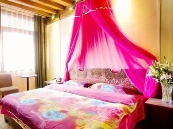 Lijiang Encounter Days Inn מראה חיצוני תמונה